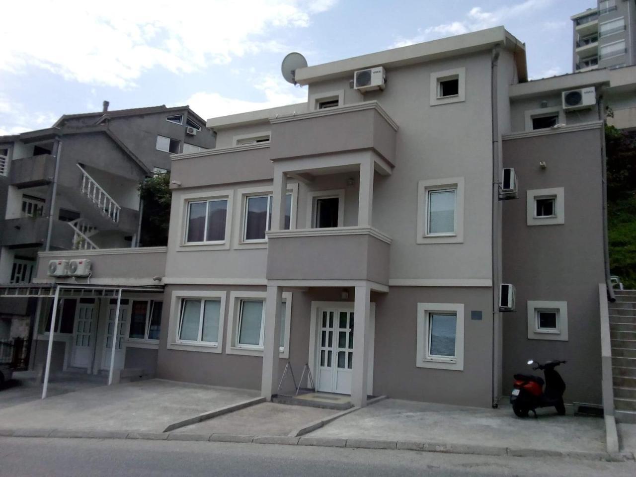 Tara Deluxe Apartment 부드바 외부 사진