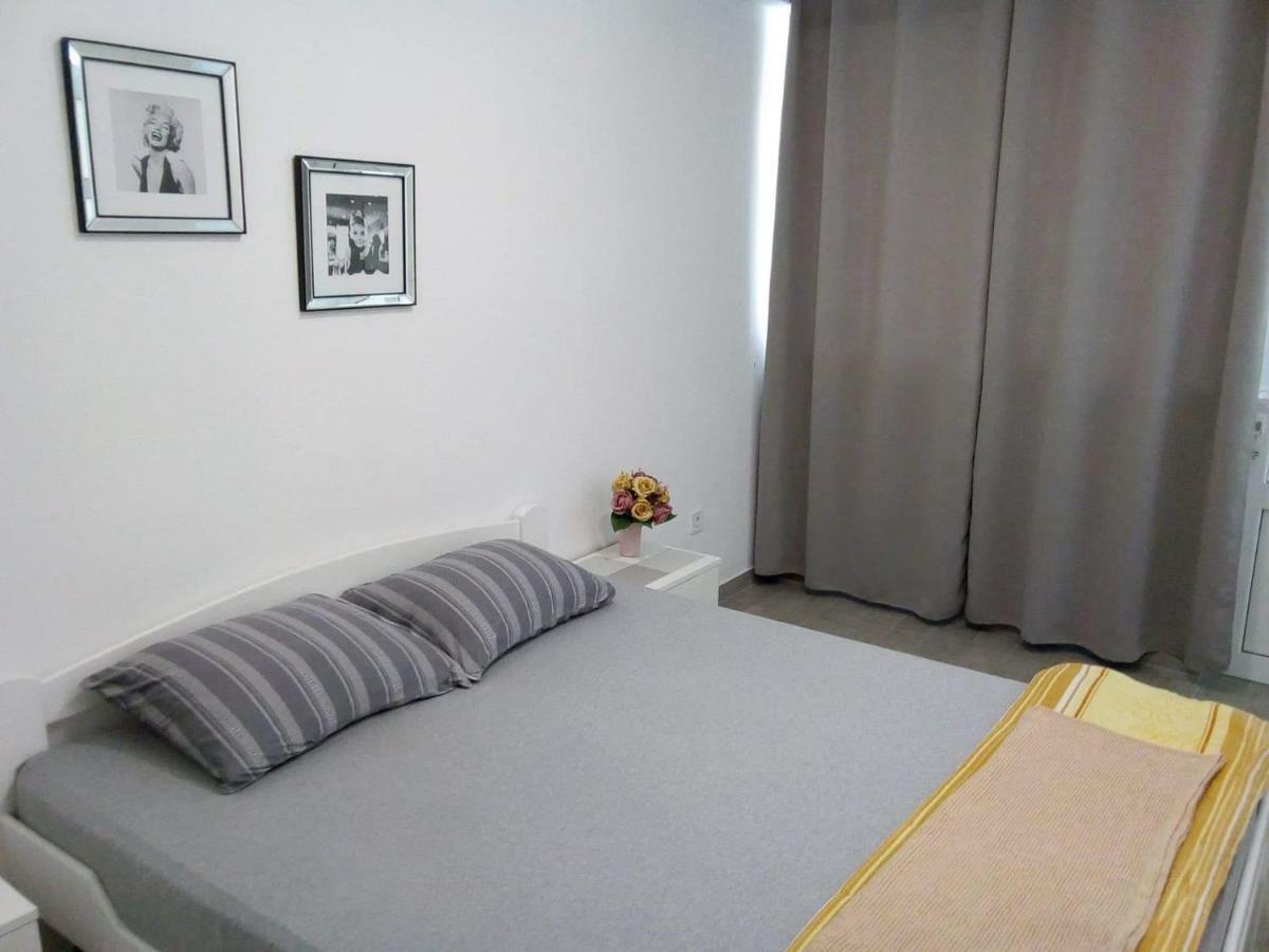 Tara Deluxe Apartment 부드바 외부 사진