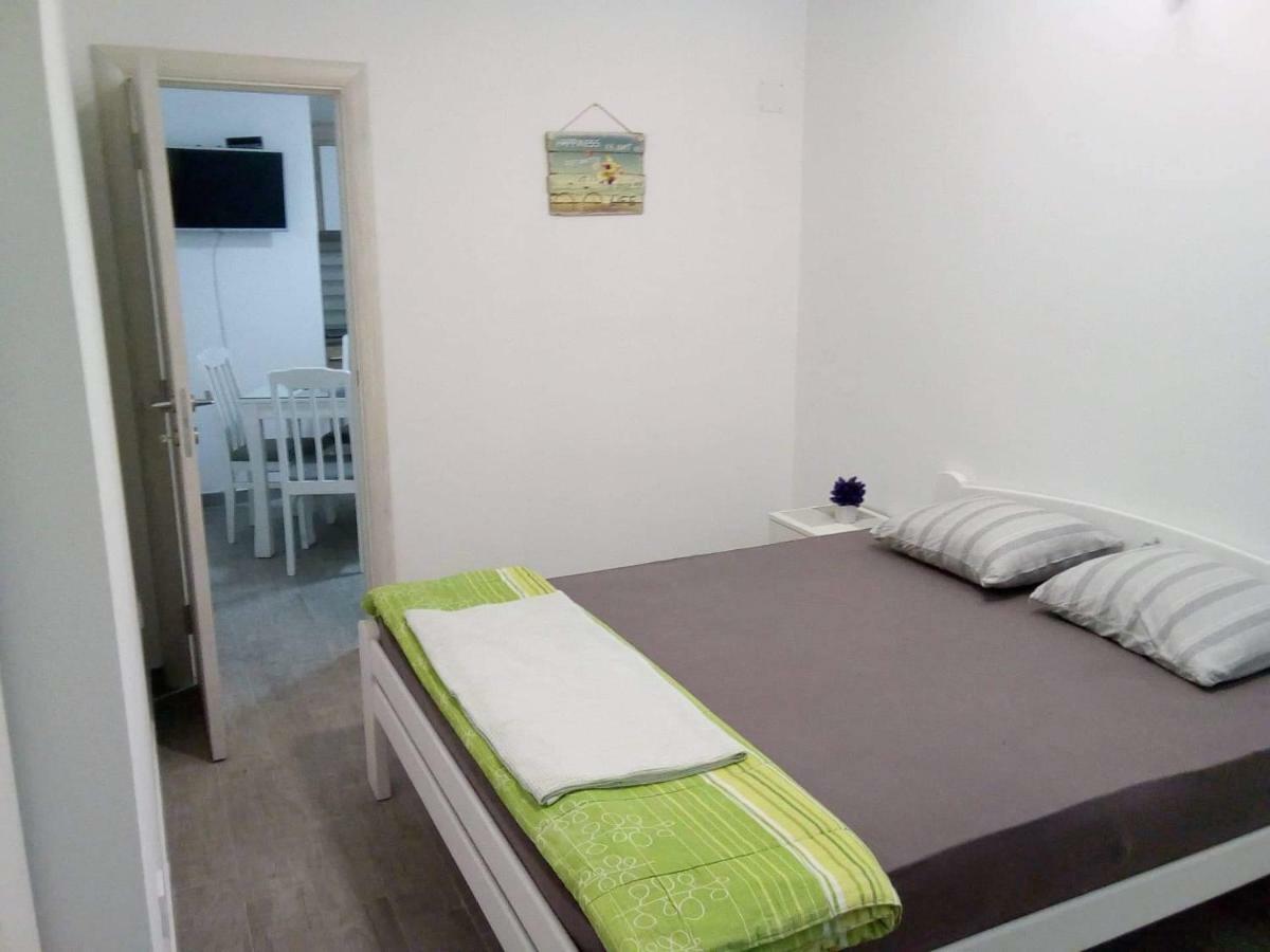 Tara Deluxe Apartment 부드바 외부 사진